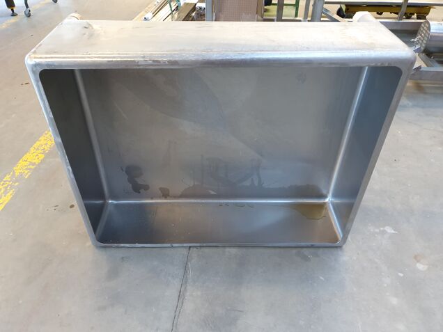 Milchannahmebassin, ca. 300l